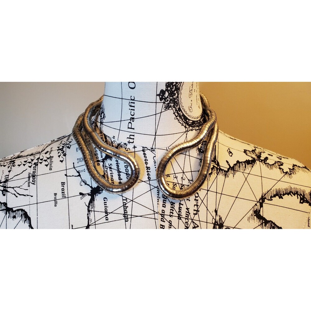 Vintage 90s Y2K Silver Bendable Snake Necklace Art to Wear Statement Jewelry